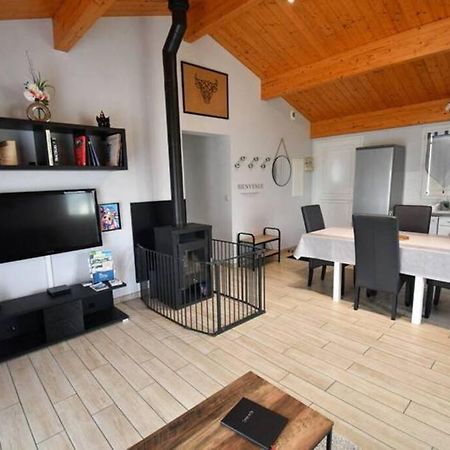 Gite A La Ferme De La Bouriette ルヴェル エクステリア 写真